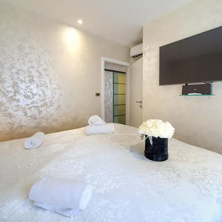 Lägenhet Luxury Jf Rab Town