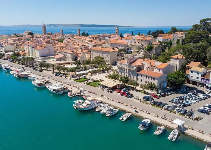 Luxury Jf Apartman Rab Town