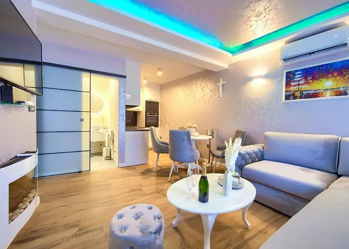 Luxury Jf Apartman *