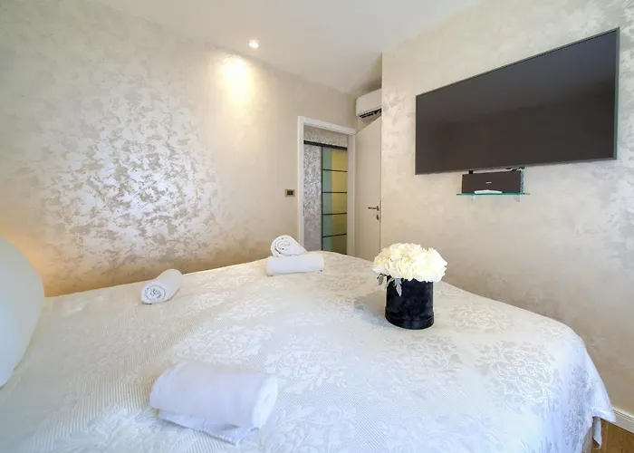 Apartman Luxury Jf Rab Town